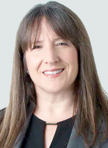 ستيفاني برينلي: السيارة بتصميمها الجديد وكفاءتها ستنافس بشكل أفضل