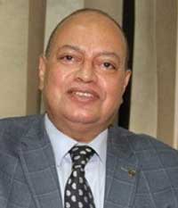 محمد عزالعرب مستشار المركز المصري للحق في الدواء: تدوير أدوية منتهية الصلاحية في مصانع ومخازن غير مرخصة
