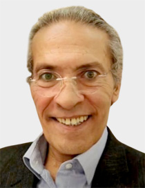 وجدي عبدالعزيز: تقديم الخدمات الصحية والتعليمية والسكنية عبء ضخم