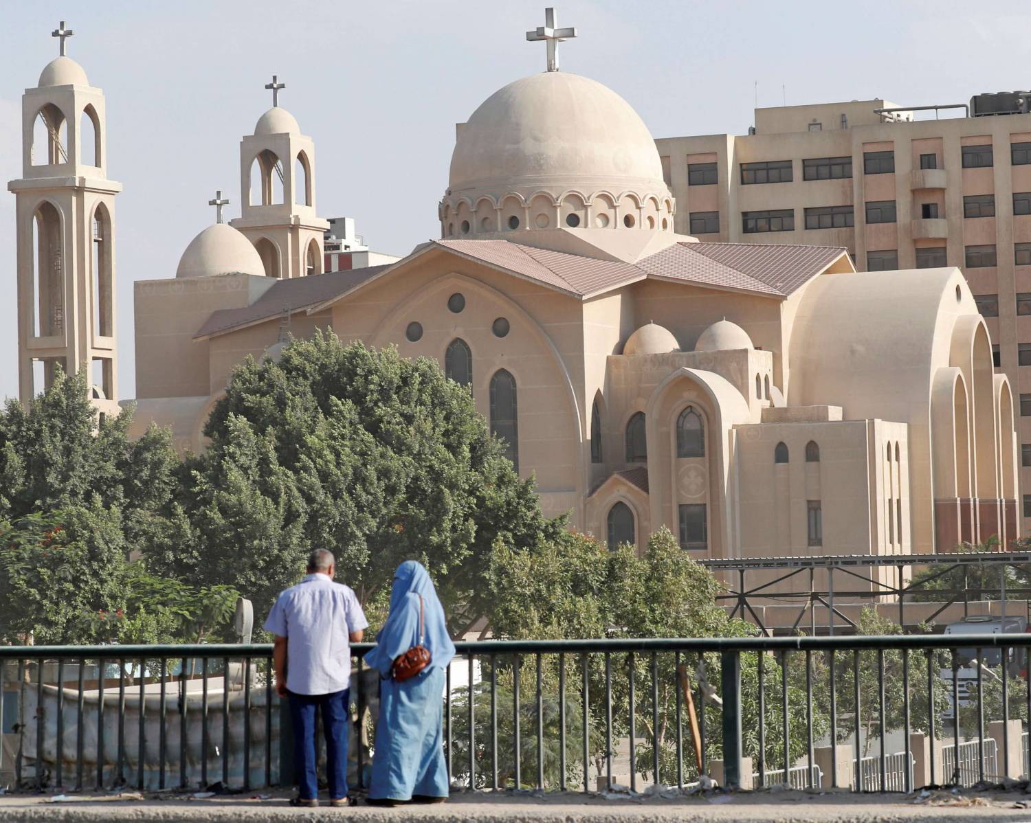التعددية والتعايش والسلام مسائل حتمية