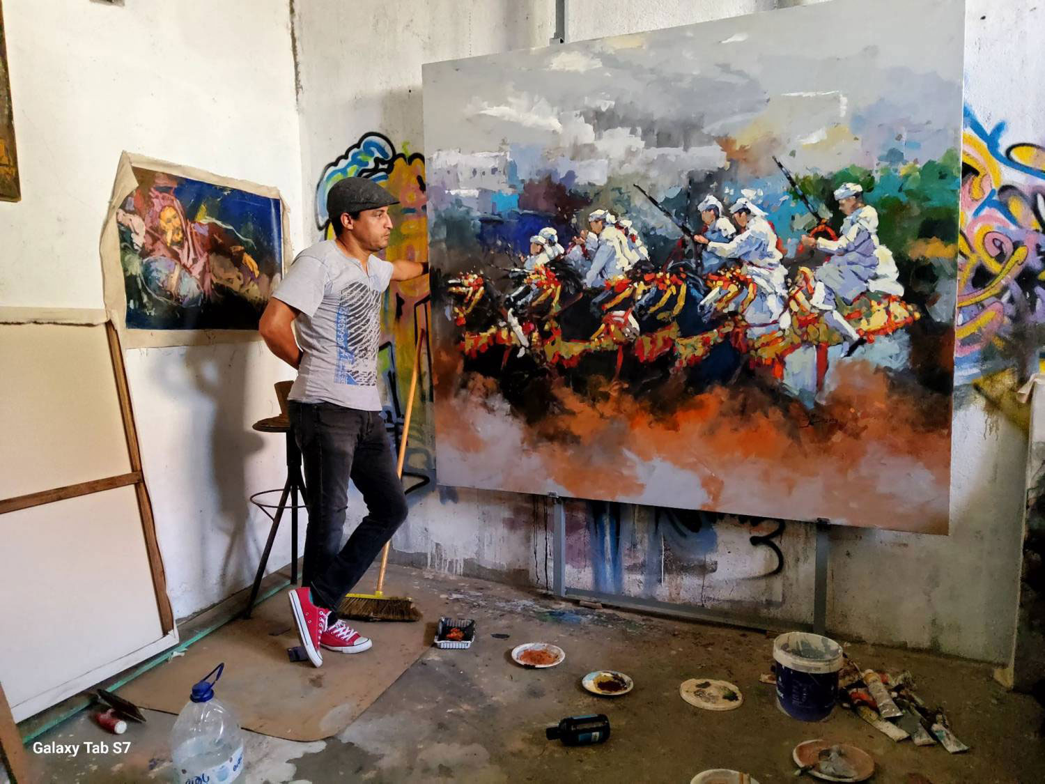 ◄ طاقات تتفجر على أسطح الأعمال الفنية