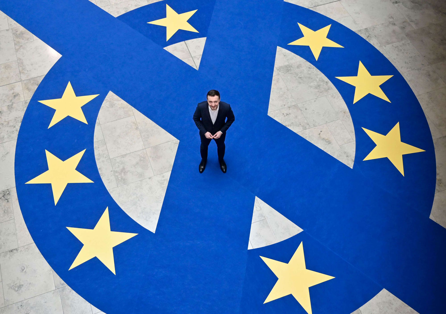 اوروبا Thumbnail